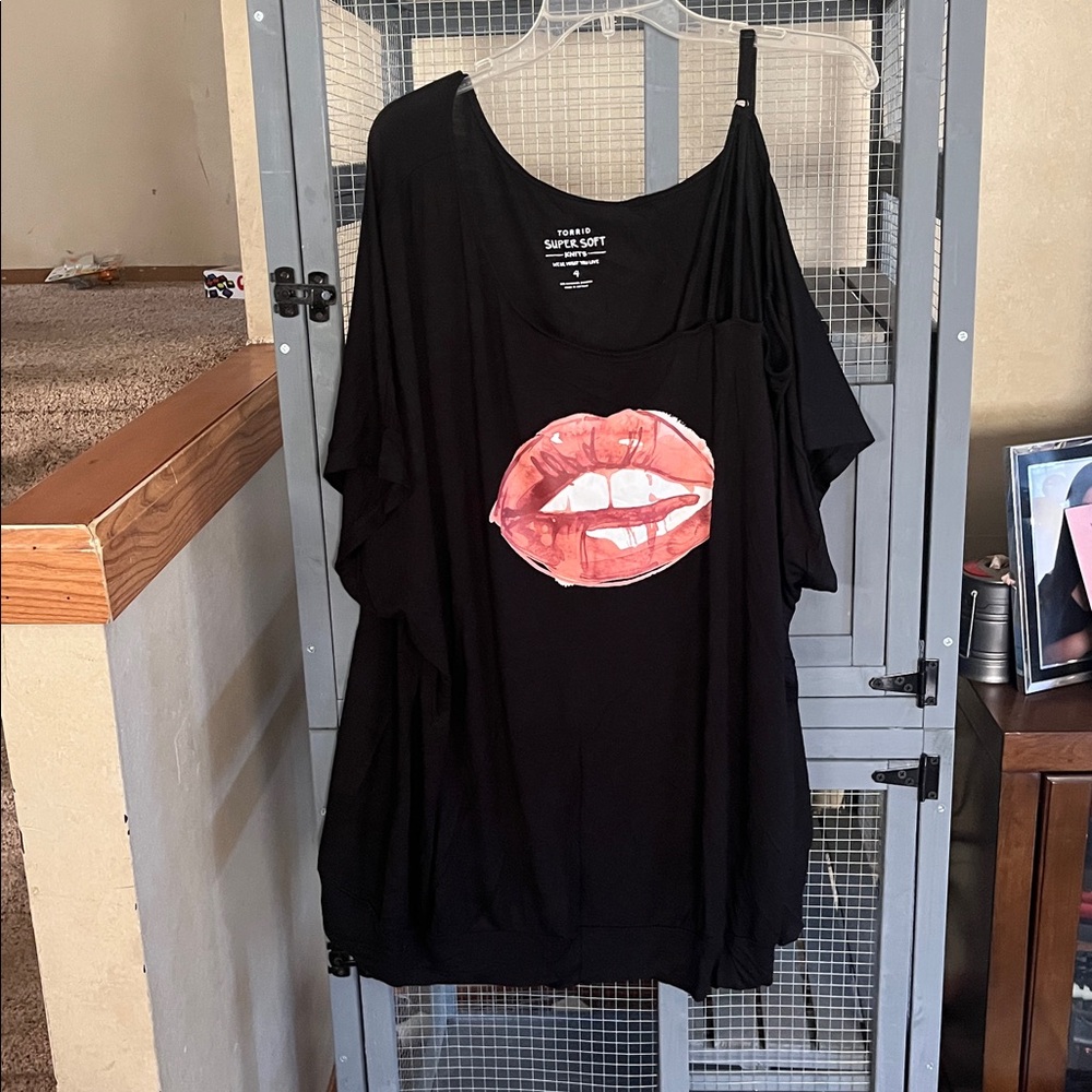 Torrid Black Supersoft Knit Top with Red Design